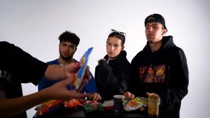 ПРОБУЕМ ЧИПСЫ ИЗ ДУБАЯ! У нас таких нет...