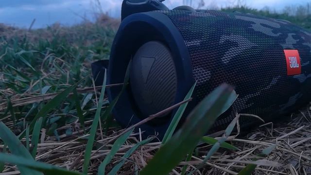 JBL Xtreme 2 - Bass test смотреть онлайн