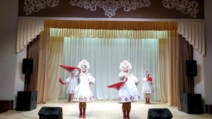 Танцевальная студия "Радость" танец "Тень тень над водою"