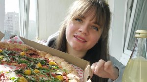 Мукбанг пицца Анатра с уткой, апельсином, рукколой, пармезаном| Обзор #мукбанг #фудблогер