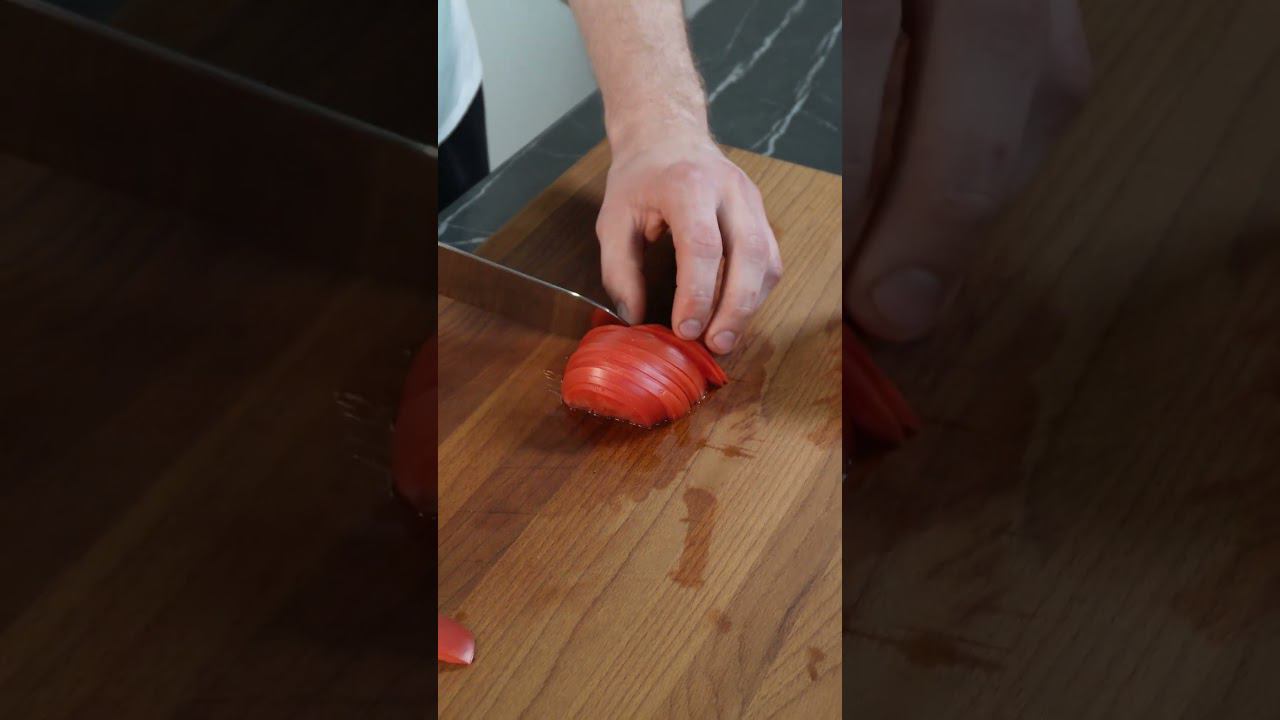 Зачем покупать цветы, если можно сделать свои? #карвинг #чтоподаритьдевушке #сервировка