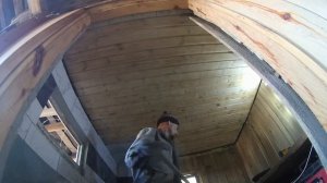 Ремонт в бане своими руками (подшиваем потолок вагонкой) день 7.