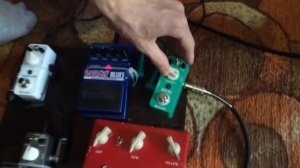 Digitech Screamin Blues vs Mooer Green Mile