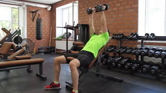 bodymaster : Жим гантелей на наклонной скамье ладони внутрь смотреть онлайн