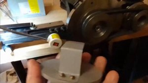 Швейная машинка Версаль, электропривод и другие доработки.
