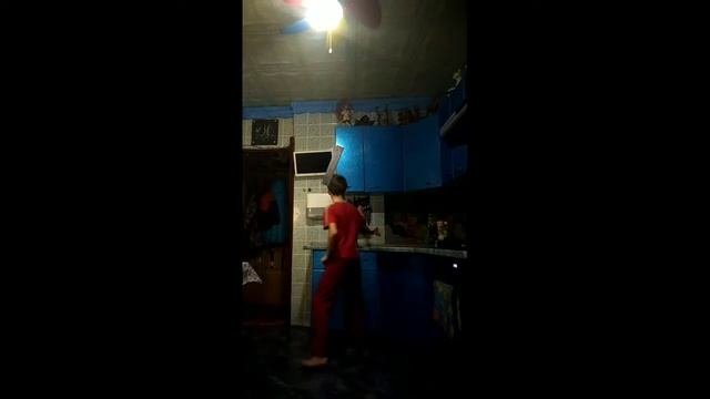 Как научится оставлять предметы в воздухе ?