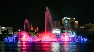 Сбер подарил челябинцам умный светомузыкальный фонтан