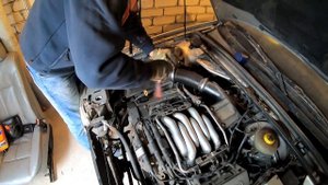 Ауди 80 Б4 2 6 V6 quattro и чистка гаража от хлама