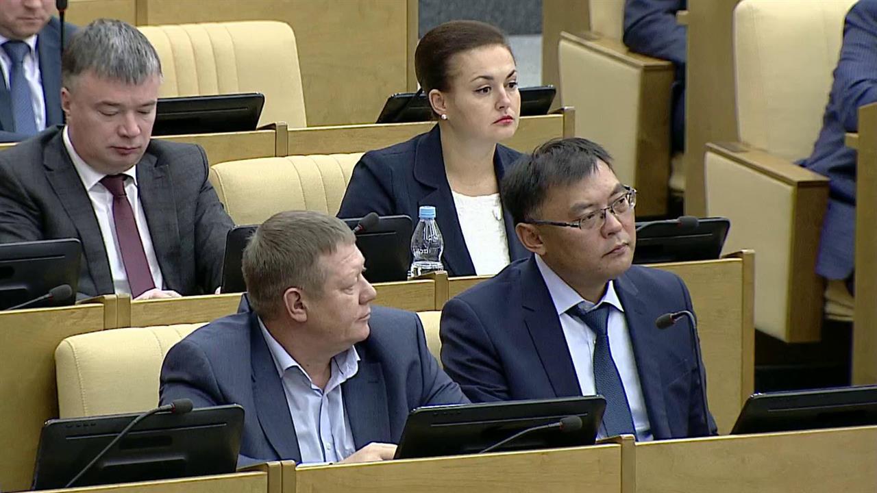 Депутаты Госдумы выступили с инициативой запретить голосование по доверенности