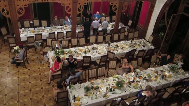 В ресторане "Гагрипш". смотреть онлайн