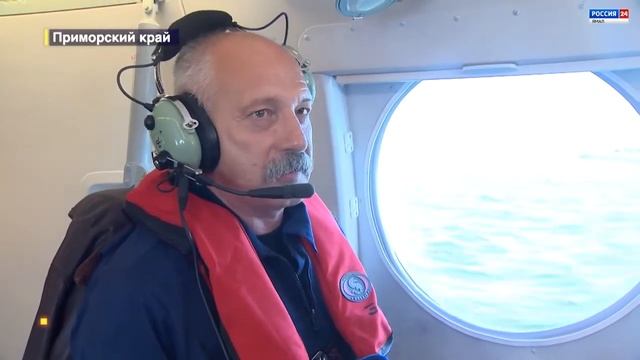 Жители Владивостока стали свидетелями посадки 40-тонного самолёта на воду смотреть онлайн