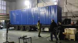 Погрузка ДГУ 1000 кВт в контейнере - дизельные генераторные установки РУ-Техника
