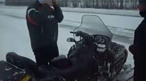 Bombardier Ski-Doo Expedition TUV V-1000.