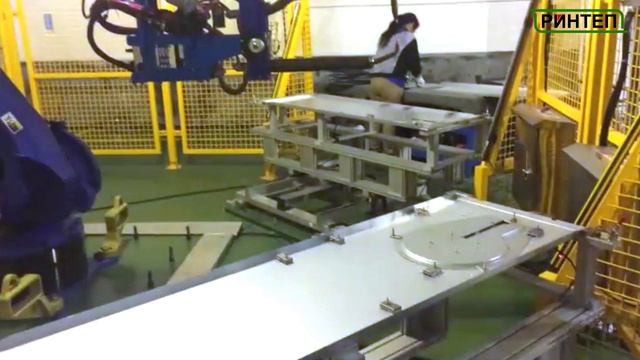 Сварочный аппарат Робот с ЧПУ смотреть онлайн