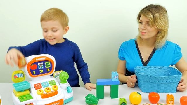 Игрушечный магазин с кассовым аппаратом - Ролевые развивающие игры для детей с Даником смотреть онлайн