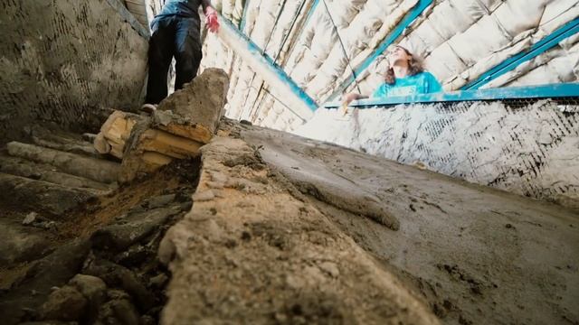 БЕТОННЫЙ D.I.Y. СКЕЙТ-ПАРК ЗА 30000 РУБЛЕЙ. МЫ ЭТО СДЕЛАЛИ! смотреть онлайн