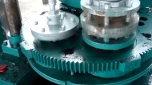 Пресс для брикетирования древесного угля