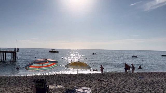 Пляжи в Аланьи район Каргыджак. Обзор на пляж Отеля Gold City 5* смотреть онлайн