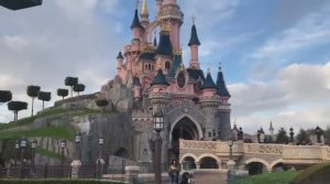 Моя поездка с дочкой в Париж и Диснейленд. Часть 1. 8 дек. 2017