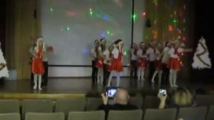 Новогодний танец "Шапки-ушанки"