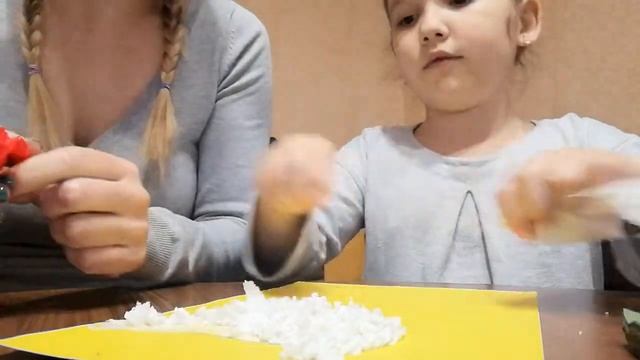 Аппликация "Открытка ко Дню Победы" от Адельшиновой С.В. и Адельшиновой Карины смотреть онлайн