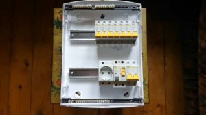 Бюджетный электро щит для квартиры.