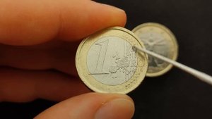 RARE COIN ERROR !! Italian 1 euro coin with Rotated Die Error