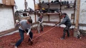 Как быстро раскидать щебень, пгс, землю.