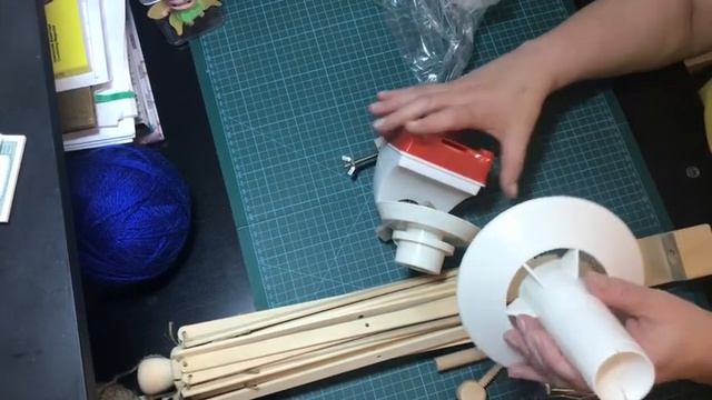 011. Зонт для перемотки пасм. Китай. Устройство для намотки нитей в моток .Китай. смотреть онлайн