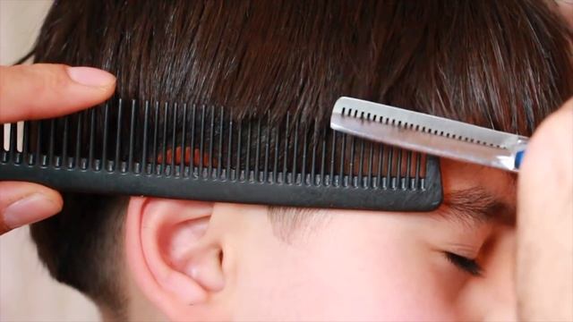 learn quick easy at home boy haircut | hair tutorial | HD Video смотреть онлайн