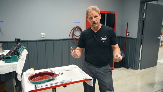 Buick Straight 8 short block assembly! | Redline Update #63 смотреть онлайн