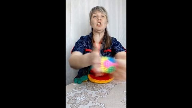 Упражнения с колючим мячиком от Жабки Клавы смотреть онлайн