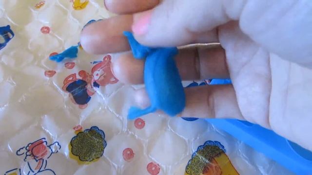 Лепка ягод, фруктов, вафель, Веселый пекарь и вафли с ягодами на завтрак куклам смотреть онлайн