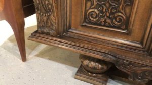 Старинный комод из дуба