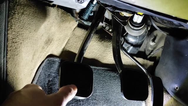 Свободный ход педали сцепления. смотреть онлайн