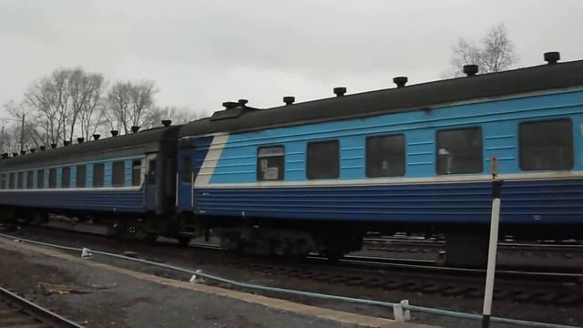 2ТЭ10 с 626Г Киров-Луза прибывает на ст.Киров-котласский. смотреть онлайн