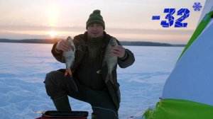 ЗИМНЯЯ РЫБАЛКА С ПОДПИСЧИКОМ В ЛЮТЫЙ МОРОЗ. ЛОВЛЯ ЛЕЩА В ПАЛАТКЕ С КОМФОРТОМ.