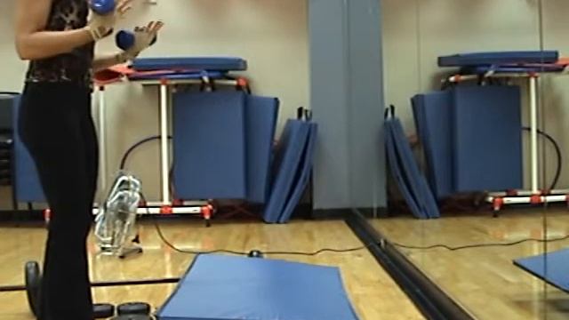 [VFC] Shoulders, Biceps 12 minutes- VideoFitnessCoach Anita Stone смотреть онлайн