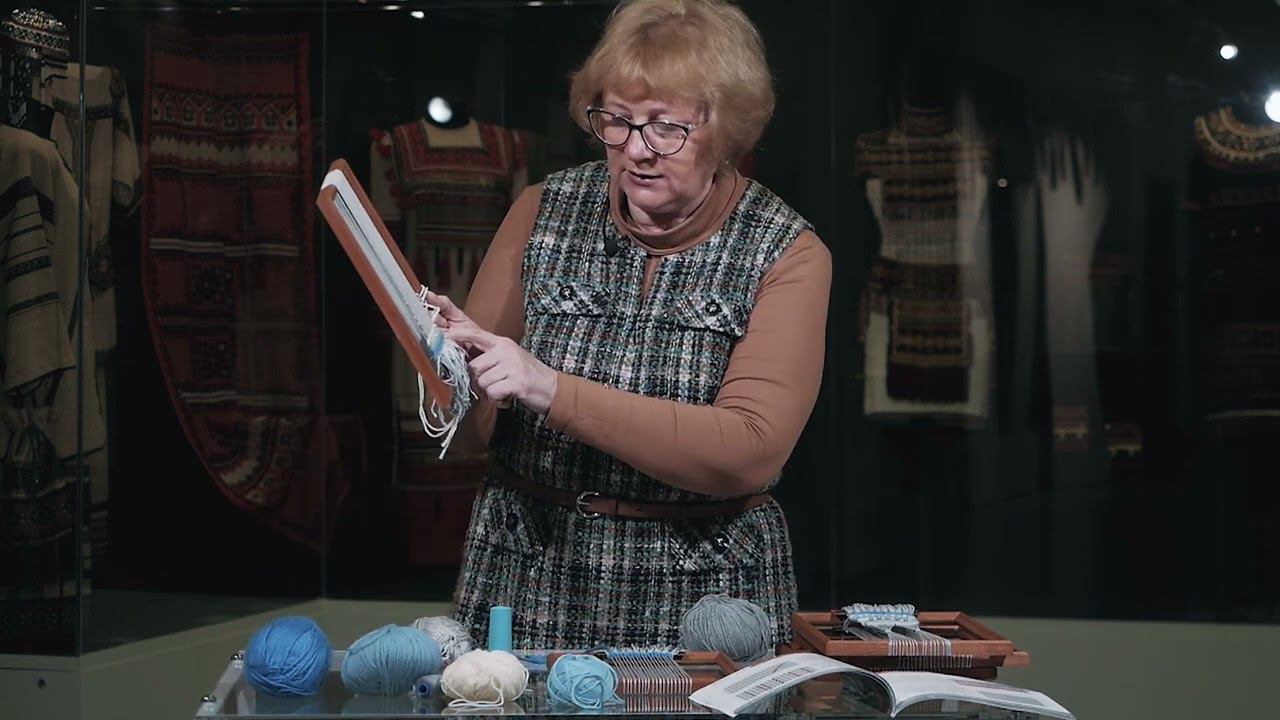 Оригинальный аксессуар в технике ткачества
