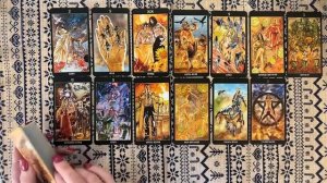 ТАРО ДЛЯ МУЖЧИН. ТРЕТИЙ ЛИШНИЙ, ЕЕ МЫСЛИ