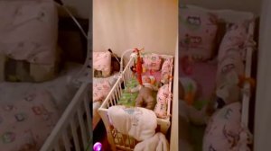 3-х месячный ребёнок ругает маму