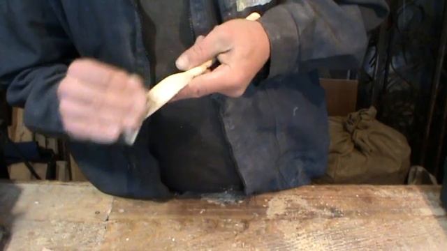 ДЕРЕВЯННАЯ РЕЗНАЯ ЛОЖКА СВОИМИ РУКАМИ/СВОИМИ РУКАМИ/РЕЗЬБА ПО ДЕРЕВУ/ЧАСТЬ  3