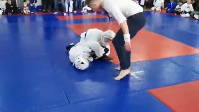 БОЙ С ОСОКИНЫМ. 6.12.2020 В СК. БРАТ. смотреть онлайн