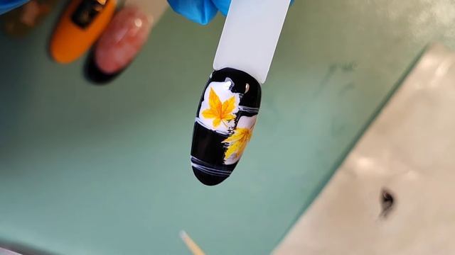 7 идей БЫСТРОГО Дизайна на Ногтях?/Салонные дизайны/Идеи Маникюра/Маникюр с поталью/Фольга/Паутинка смотреть онлайн