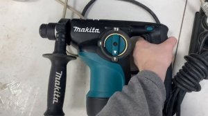 Перфоратор makita HR2810