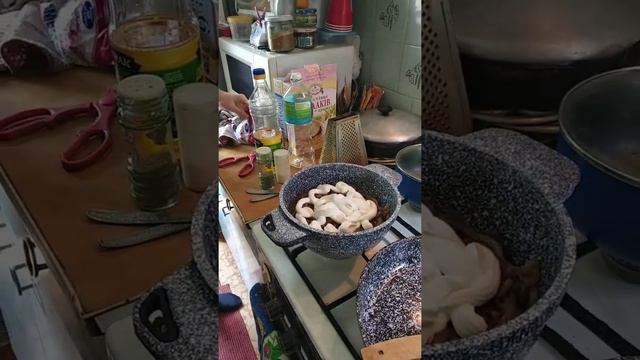 Телятина печень вкусно в сметанном соусе. смотреть онлайн