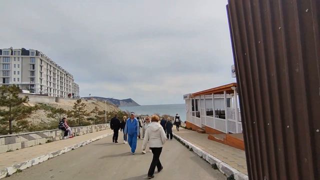 #Анапаморе Первая клубника в Анапе.
