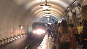 81-717.5/714.5М На станции Новокузнецкая