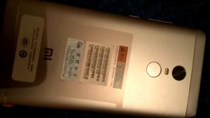Xiaomi redmi note 4x g перезагружается все время.