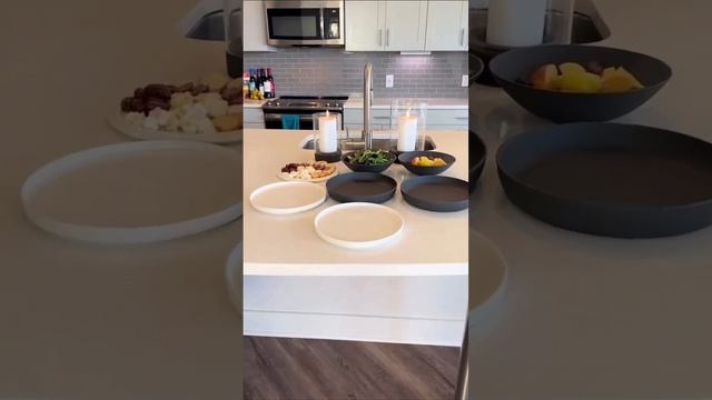 ⚫️Сфера Iconic La Boule из фарфора премиум-класса превратит Ваш стол в произведение искусства.
